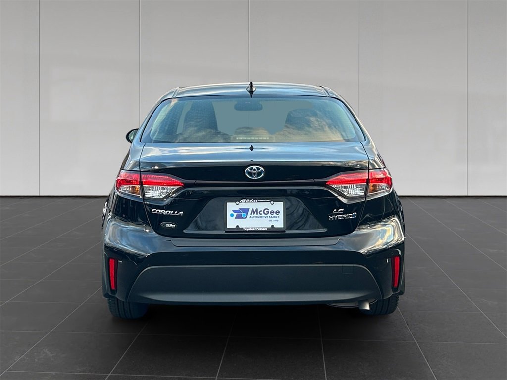 Used 2023 Toyota Corolla LE w/ LE Convenience Package image 4