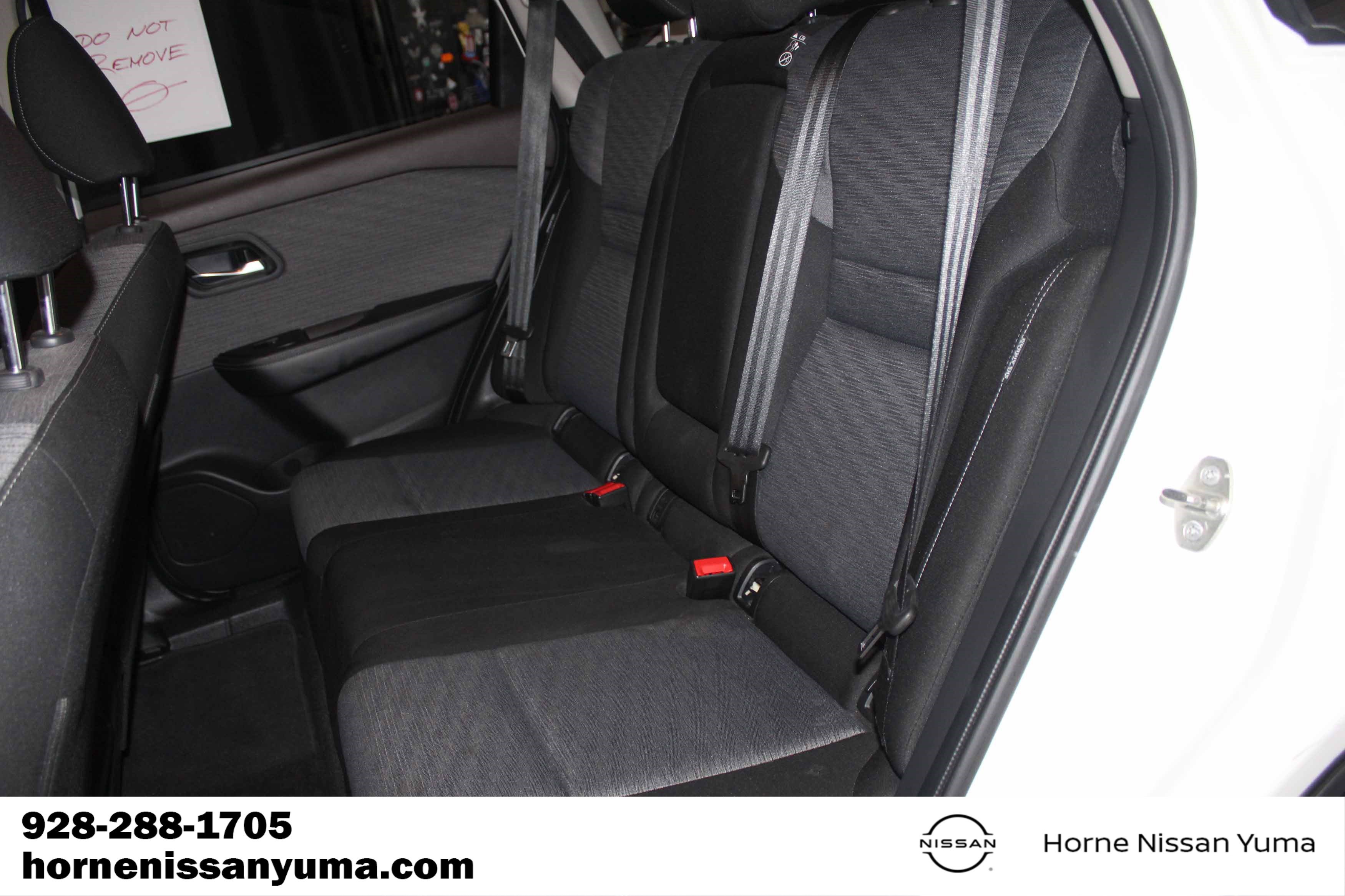 Used 2023 Nissan Rogue SV FWD image 5