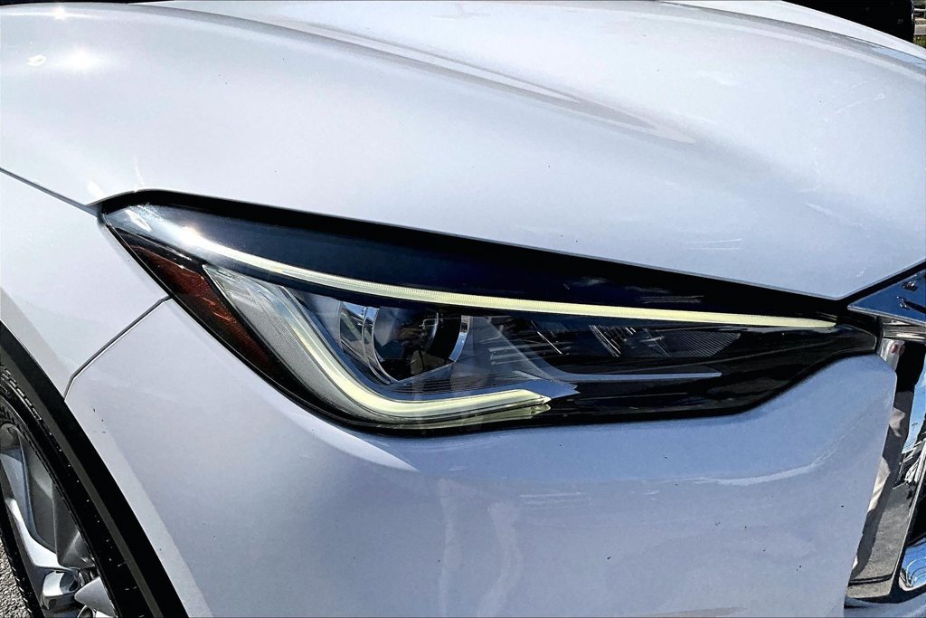 Certified 2022 INFINITI QX50 Luxe FWD image 38