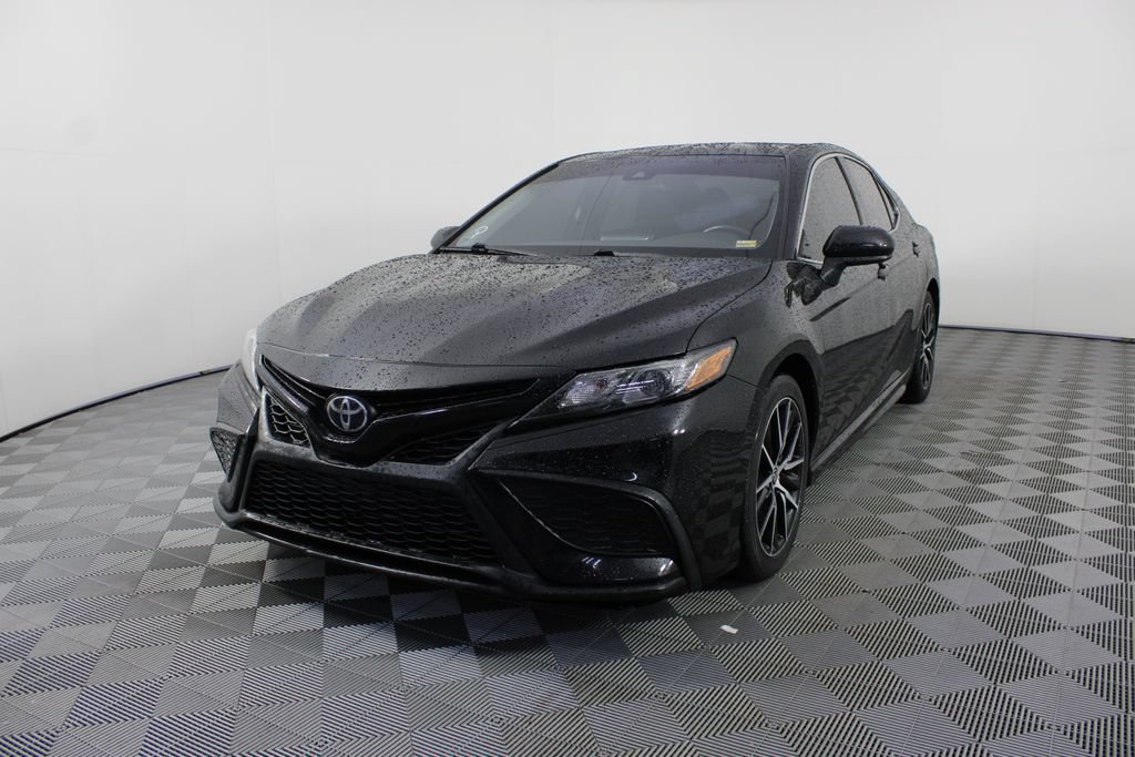 Used 2021 Toyota Camry SE FWD image 20