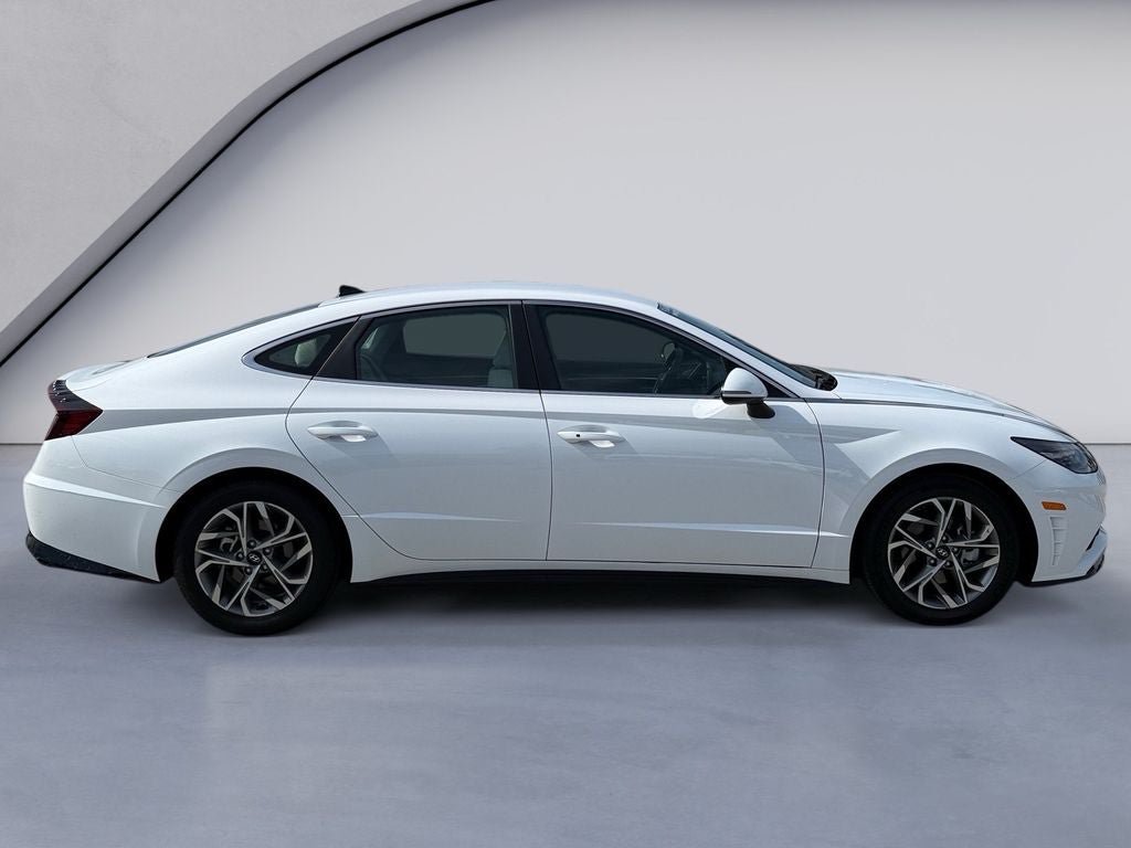 Used 2023 Hyundai Sonata SEL w/ Cargo Package FWD image 6