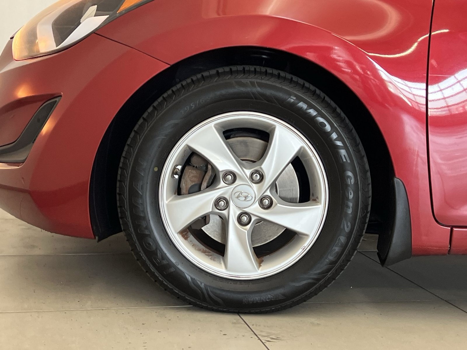 Used 2014 Hyundai Elantra SE FWD image 11