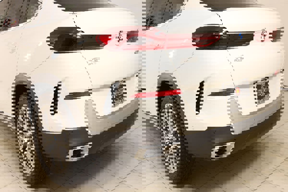 Used 2023 BMW X6 xDrive40i w/ Premium Package image 46