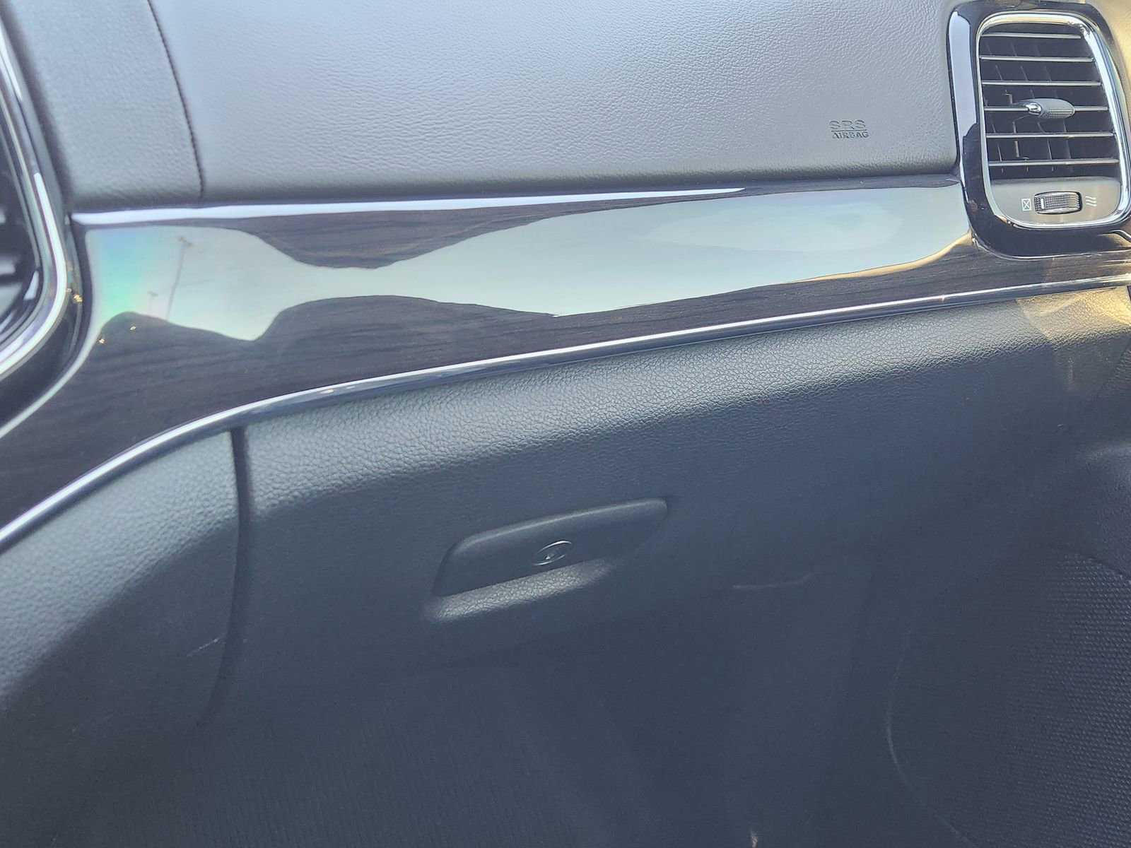 Used 2020 Jeep Grand Cherokee Overland image 23