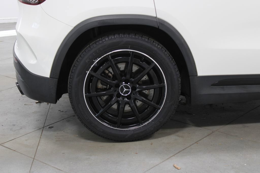 Used 2022 Mercedes-Benz GLA 35 AMG 4MATIC image 14