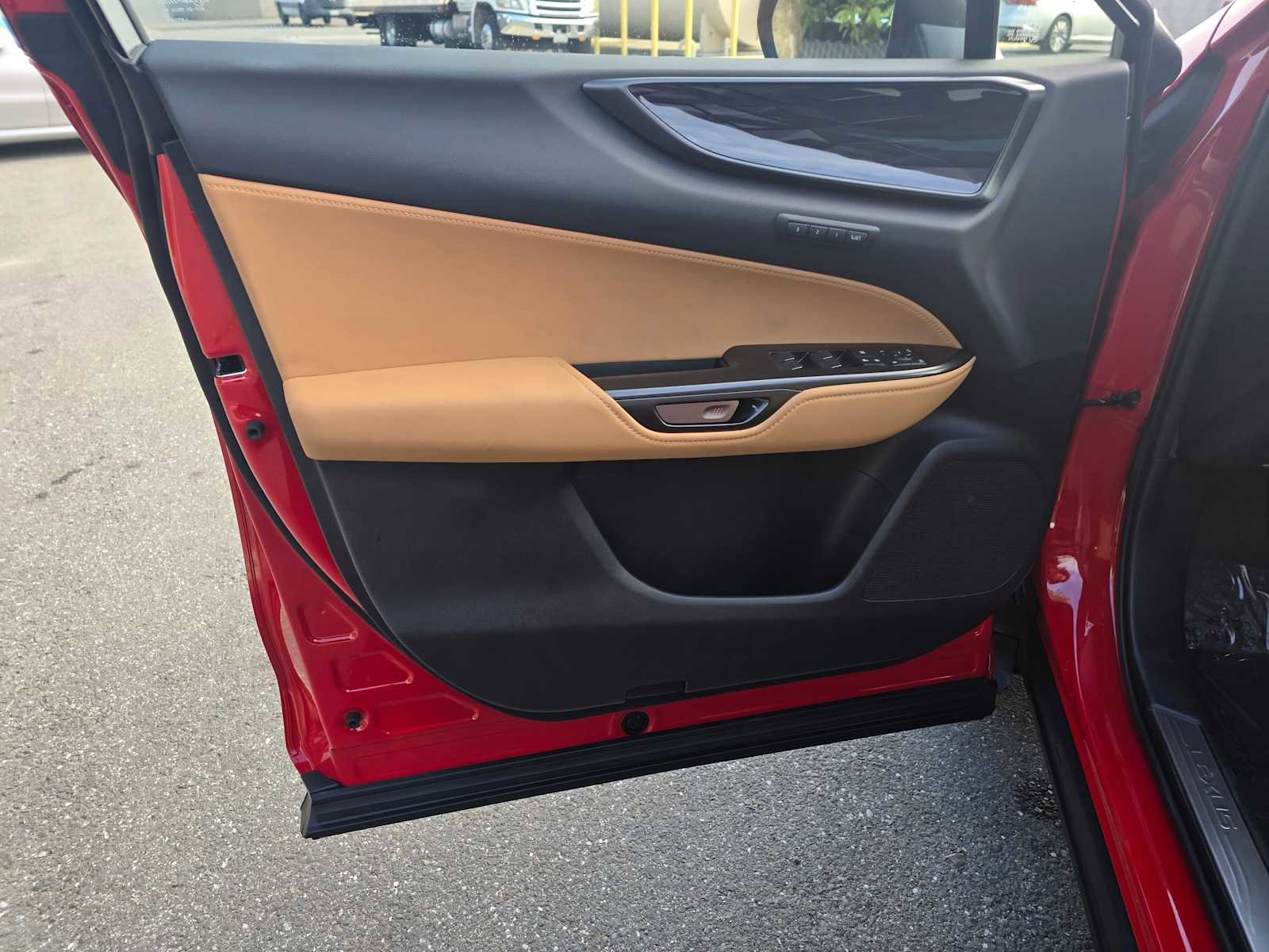 Certified 2025 Lexus NX 350 AWD w/ Premium Package image 22