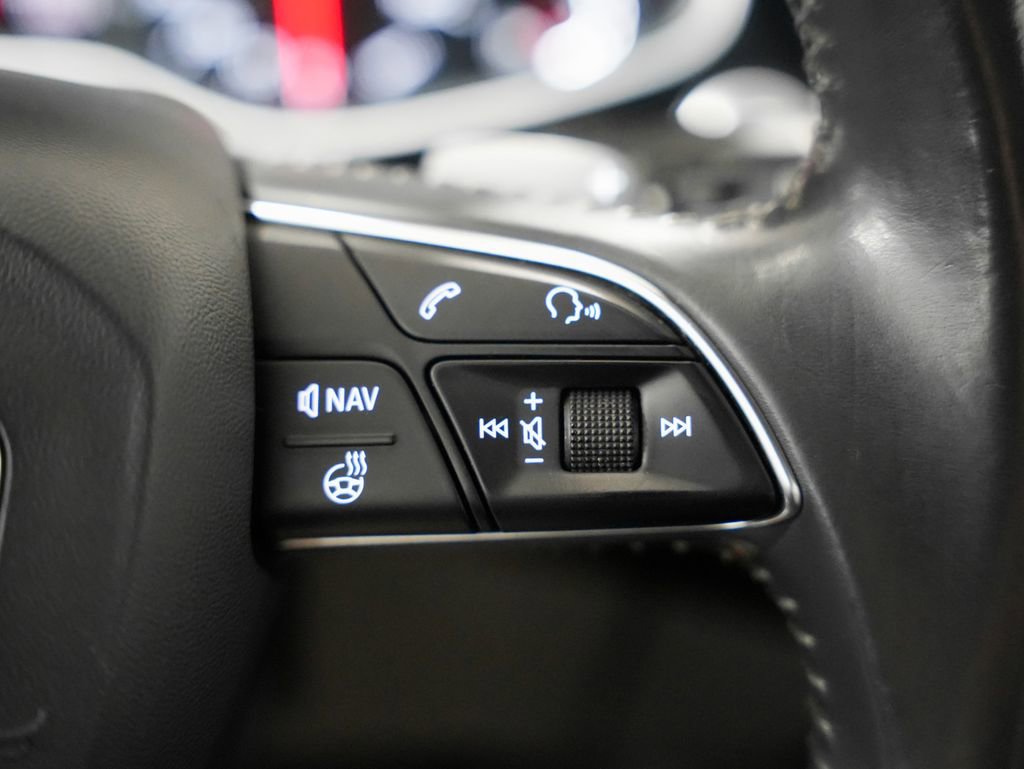 Used 2017 Audi Q7 3.0T Premium Plus w/ Premium Plus Package image 16