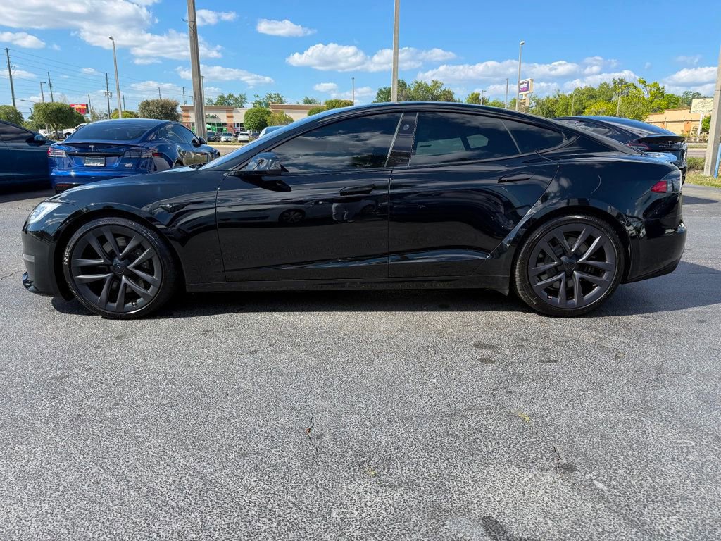 Used 2021 Tesla Model S Plaid image 8