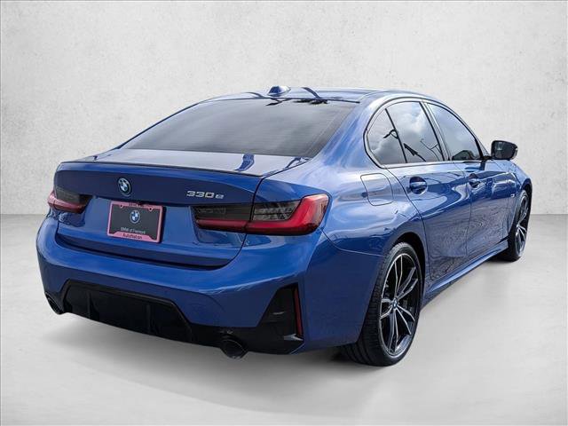 Certified 2023 BMW 330e w/ M Sport Package image 5