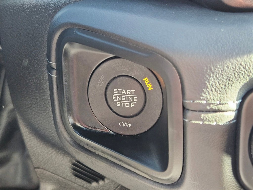 Used 2024 Jeep Wrangler Unlimited Rubicon 392 image 17