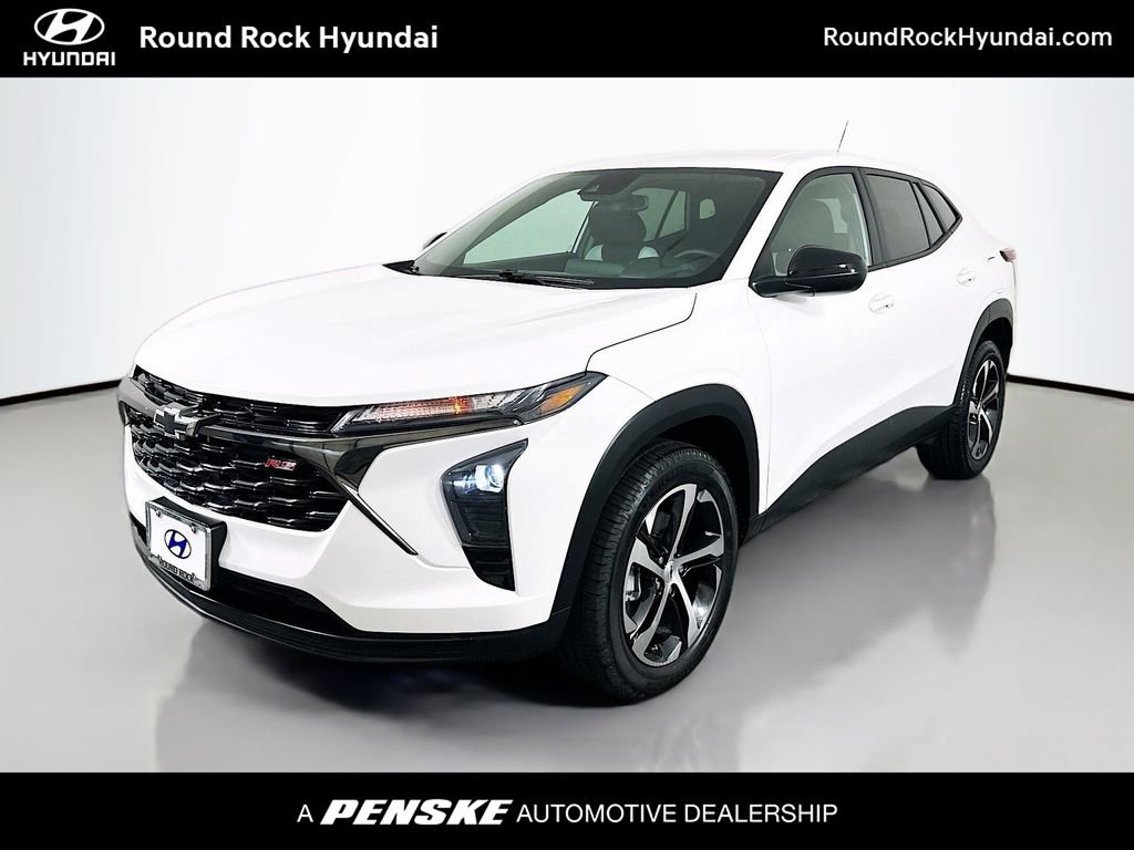 Used 2024 Chevrolet Trax RS image 1