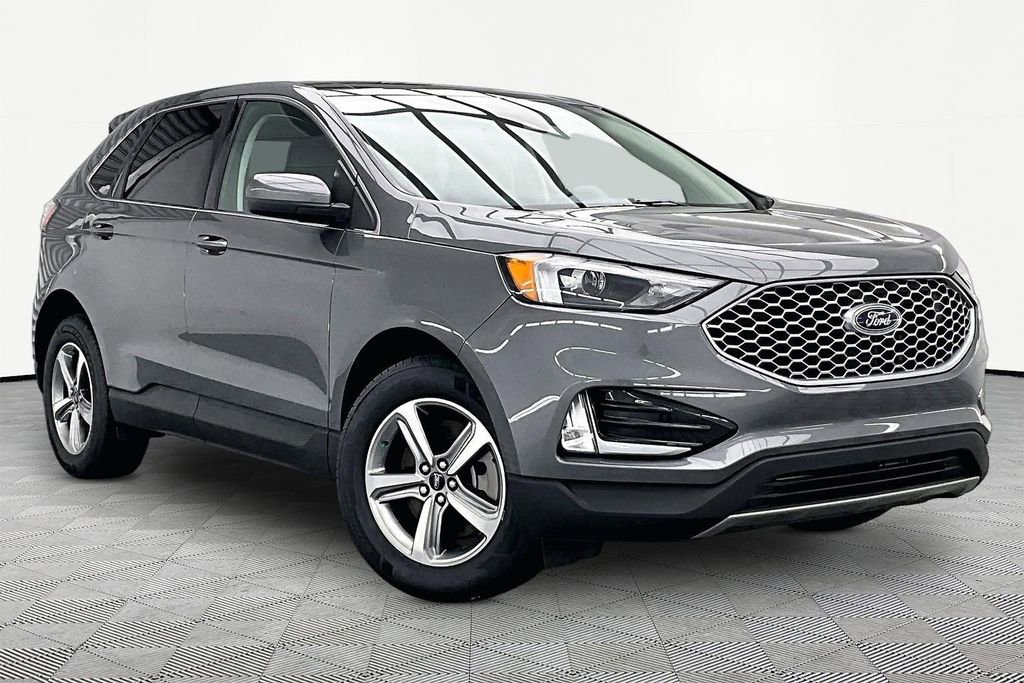 Certified 2024 Ford Edge SEL w/ Convenience Package AWD/4WD image 12