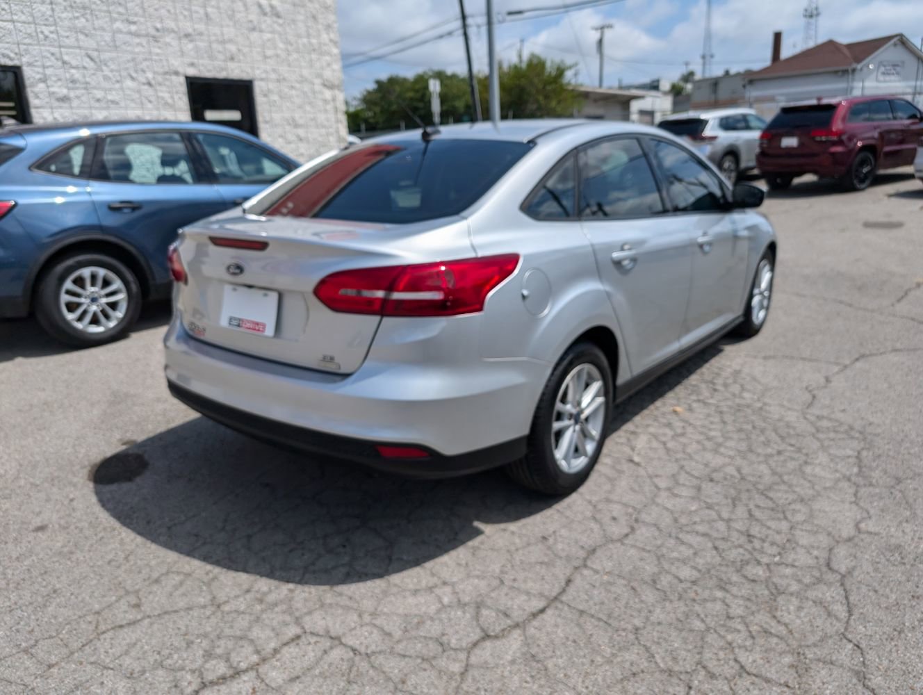 Used 2018 Ford Focus SE FWD image 6