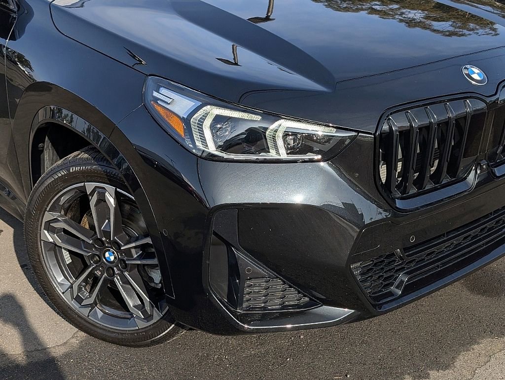 Used 2023 BMW X1 xDrive28i w/ Premium Package image 6