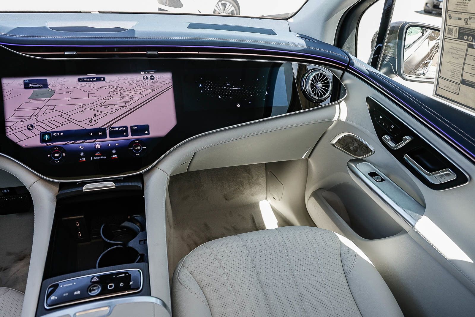 New 2026 Mercedes-Benz EQE 320 4MATIC SUV image 15