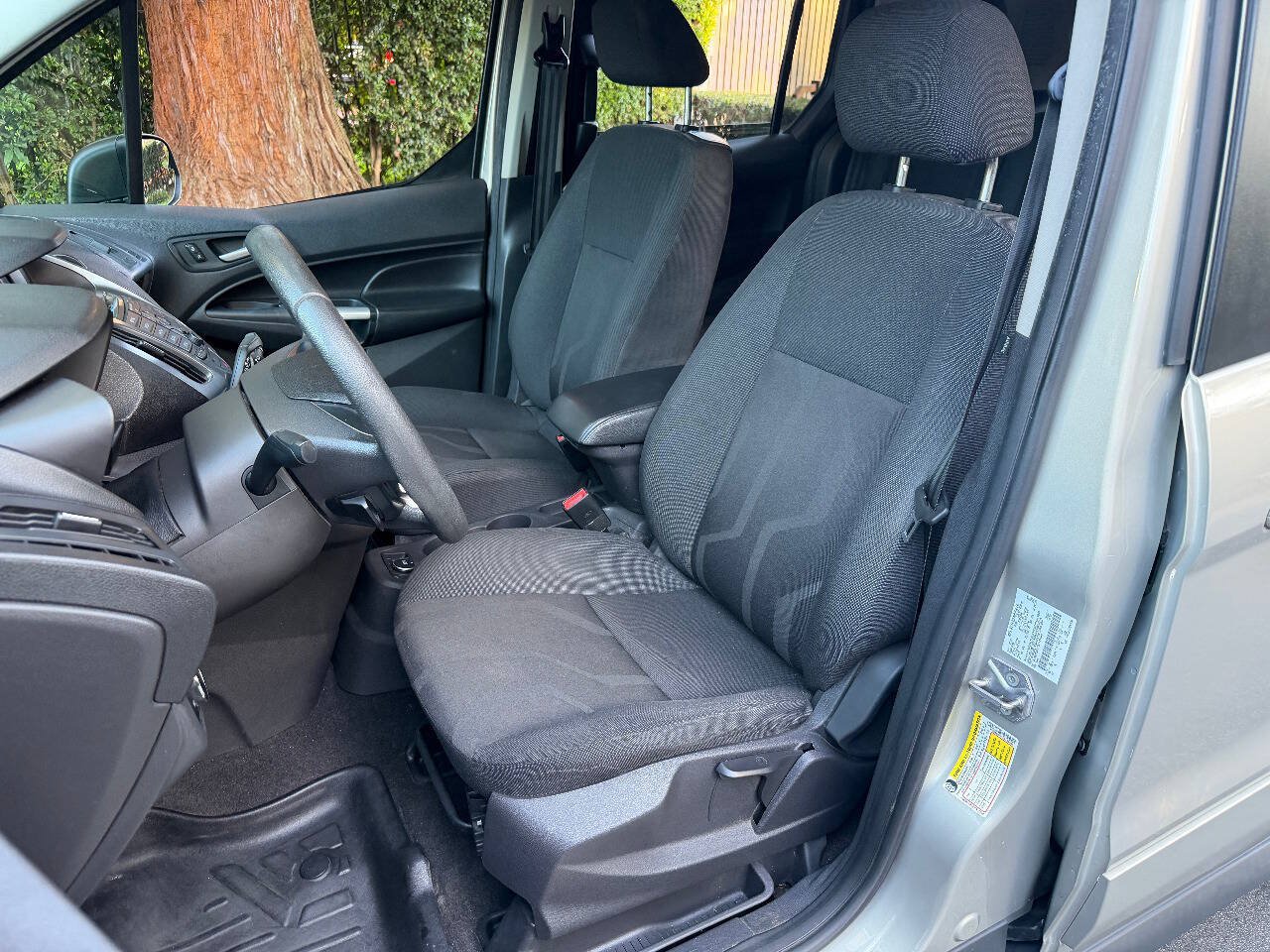 Used 2014 Ford Transit Connect XLT FWD image 13