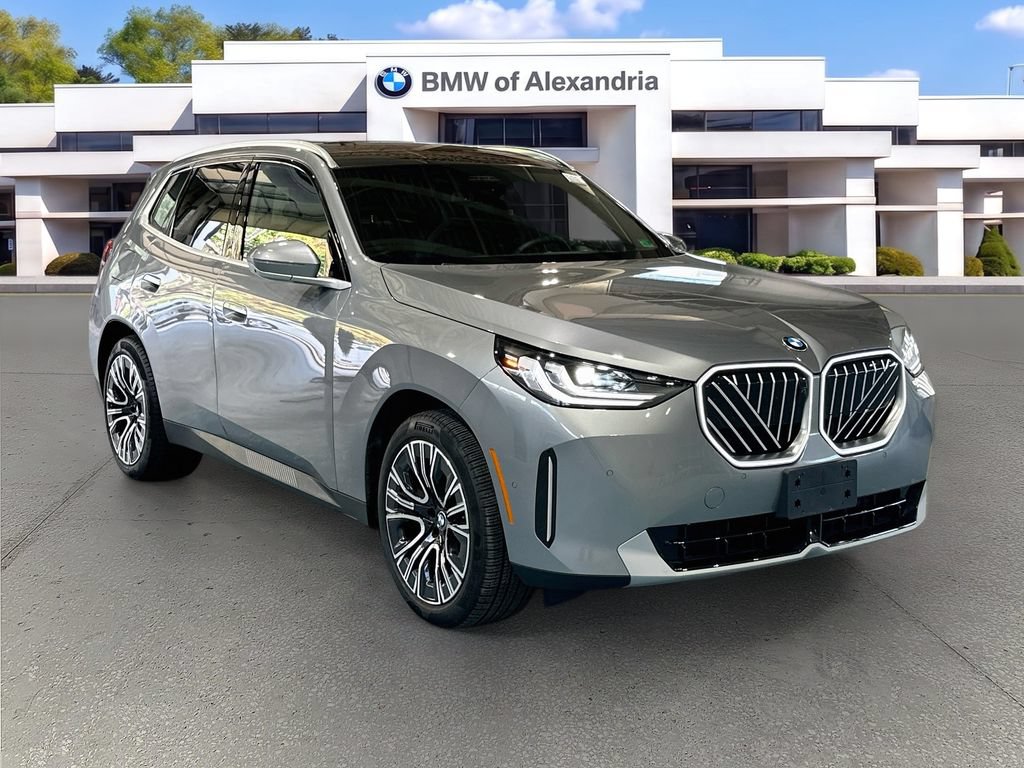 Used 2026 BMW X3 xDrive30i w/ Premium Package AWD/4WD image 3
