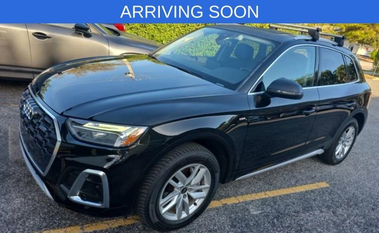 Used 2023 Audi Q5 2.0T Premium w/ Convenience Package image 2