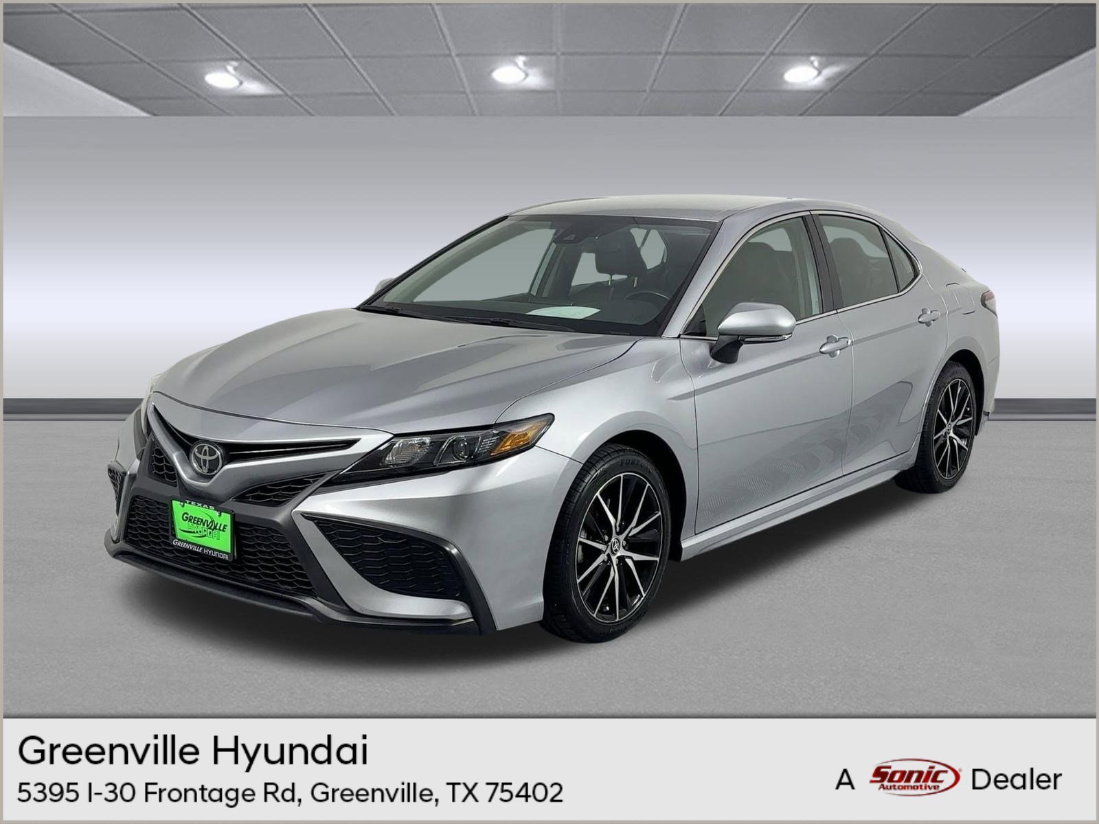 Used 2024 Toyota Camry SE