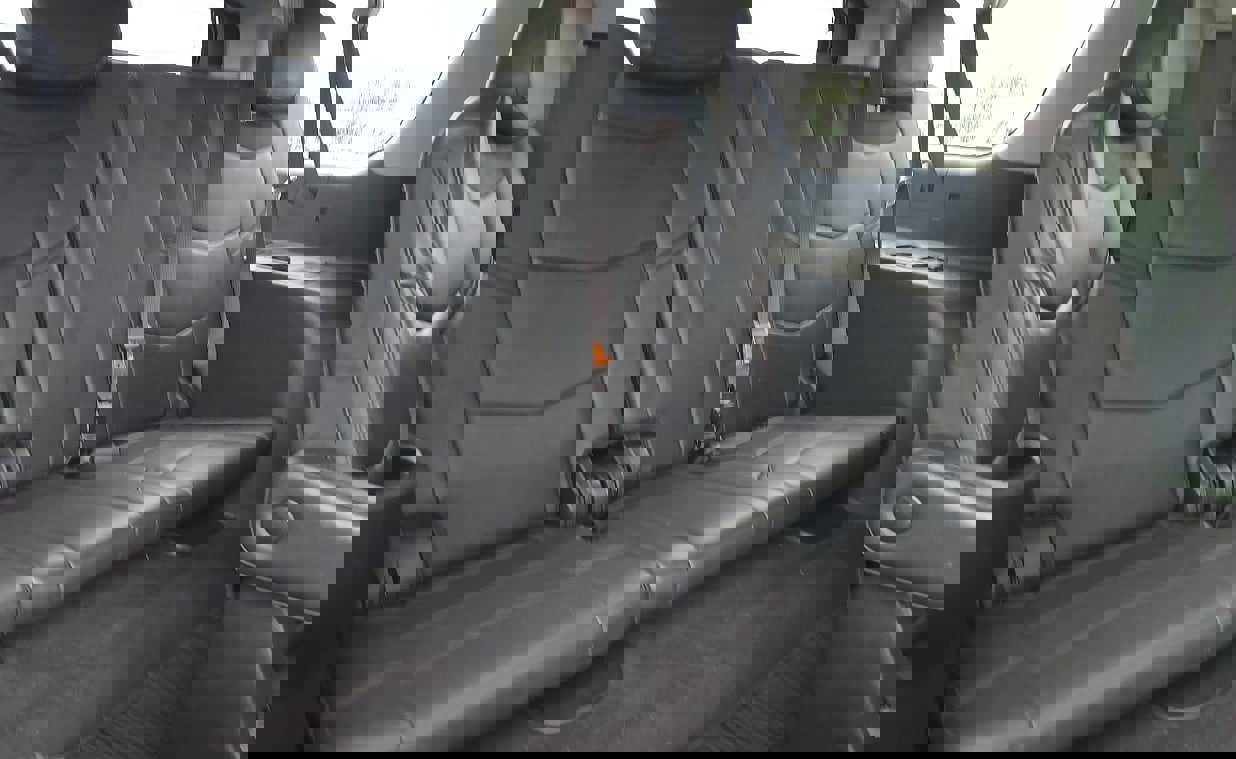 Used 2020 Cadillac Escalade ESV Luxury w/ Escalade Sport Edition image 7