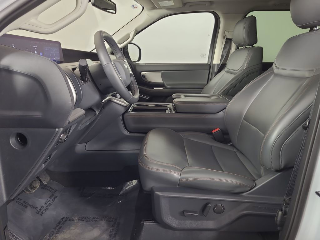 Used 2025 Ford Expedition Max Active image 19