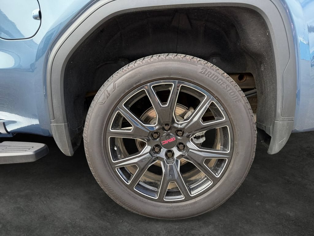 Used 2024 GMC Sierra 1500 Denali AWD/4WD image 4