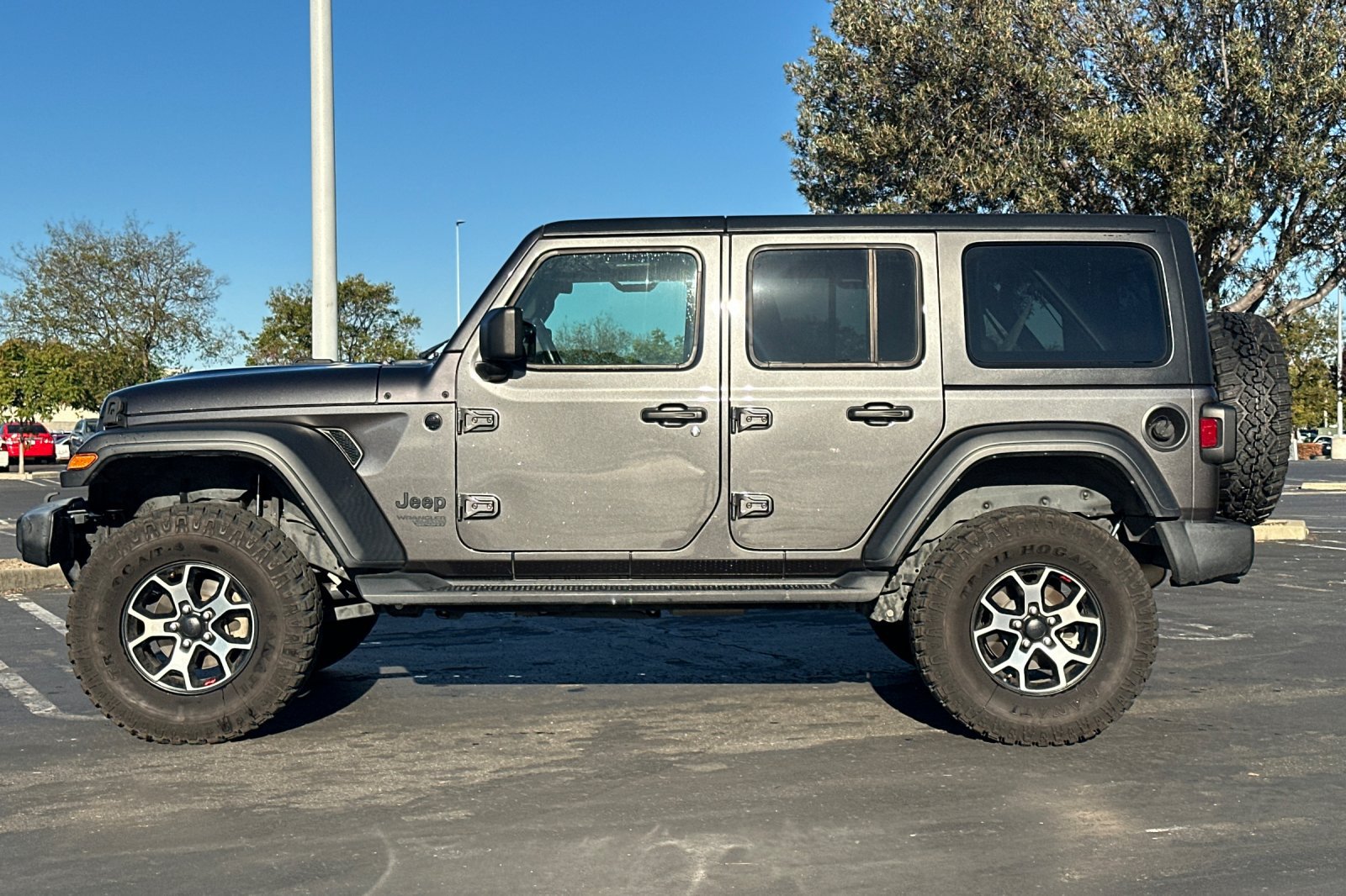 Used 2021 Jeep Wrangler Unlimited Sport AWD/4WD image 7