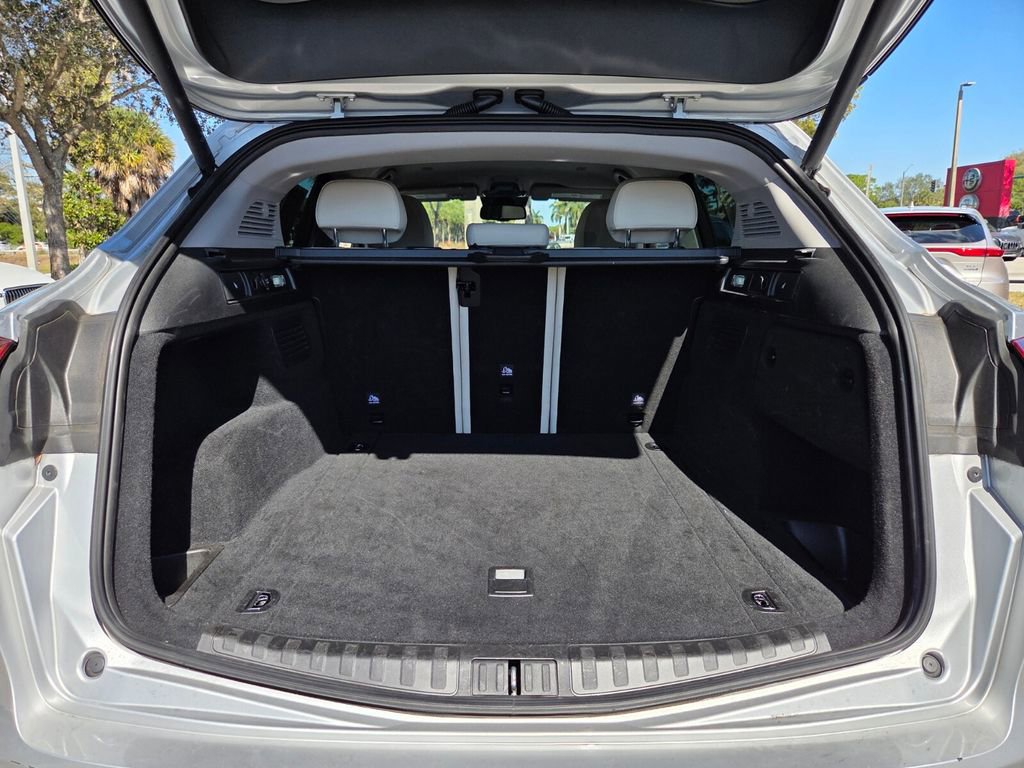 Used 2020 Alfa Romeo Stelvio Ti w/ Active Blind Spot Package image 20