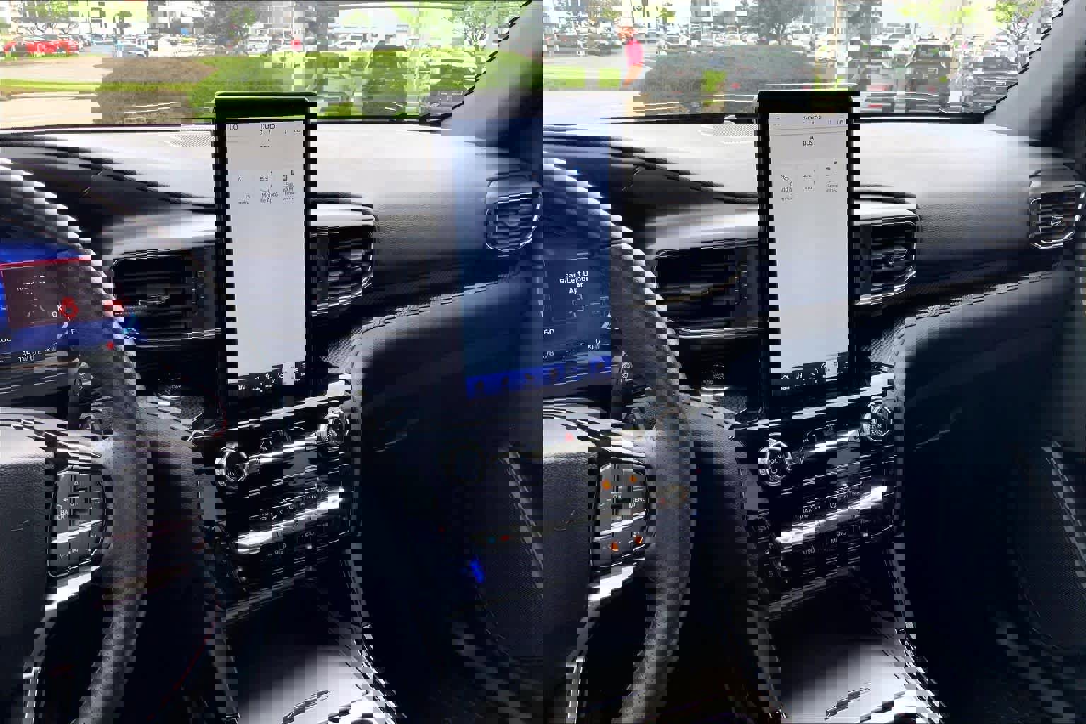 Used 2024 Ford Explorer ST w/ Equipment Group 401A image 6