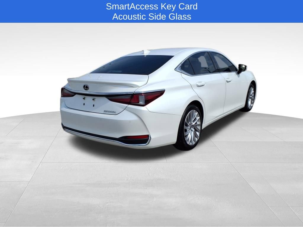 Used 2024 Lexus ES 300h w/ Luxury Package image 6