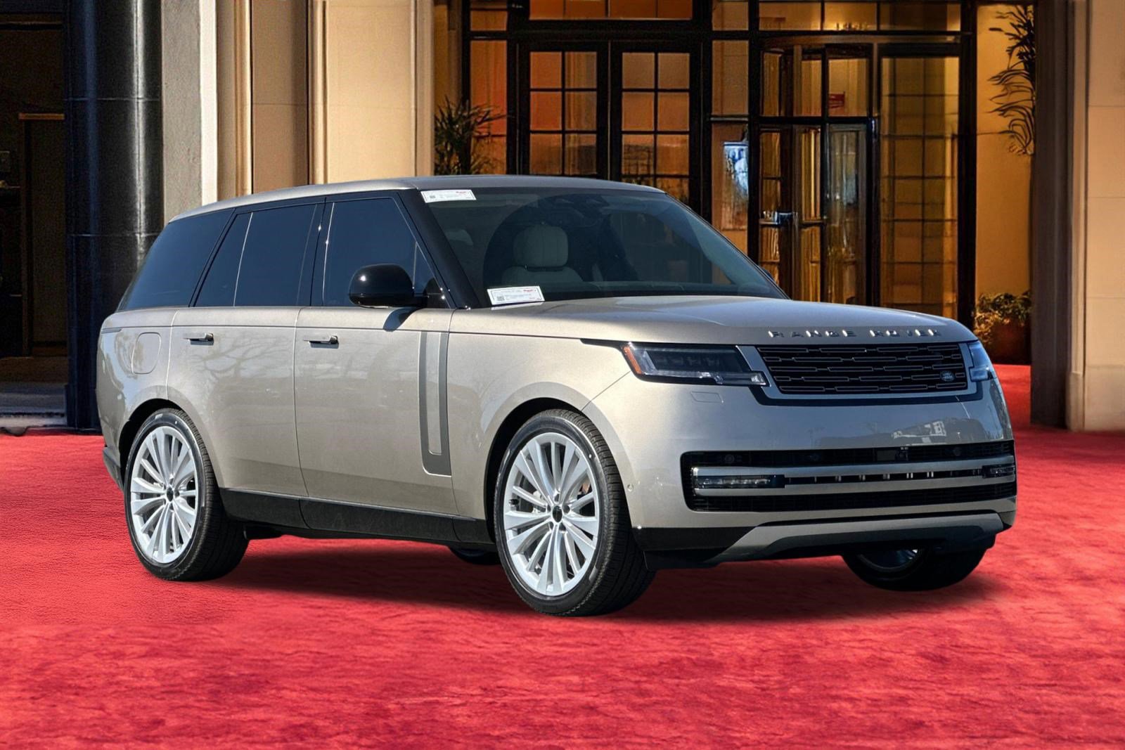 New 2026 Land Rover Range Rover SE image 8