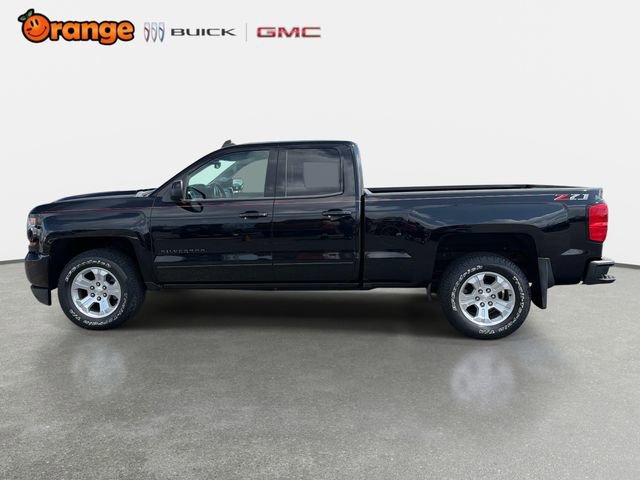 Used 2018 Chevrolet Silverado 1500 LT w/ All Star Edition AWD/4WD image 6