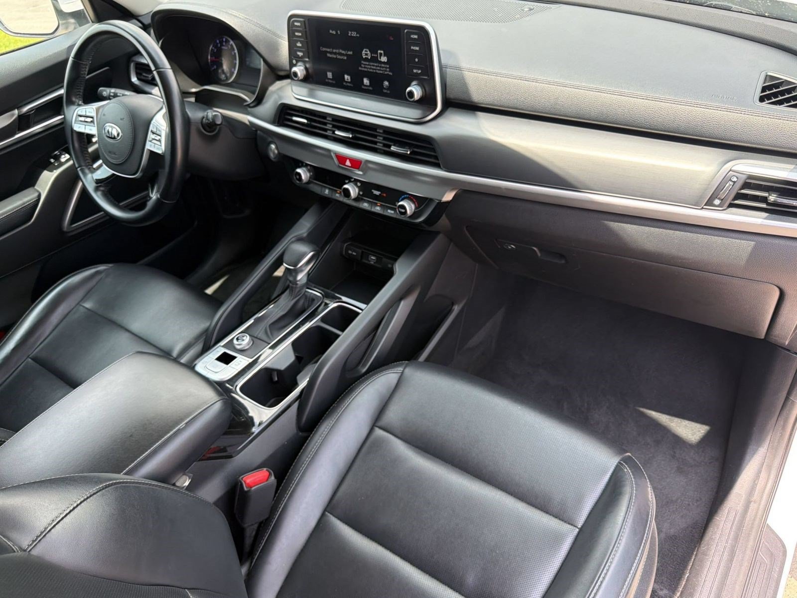 Used 2020 Kia Telluride LX FWD image 27