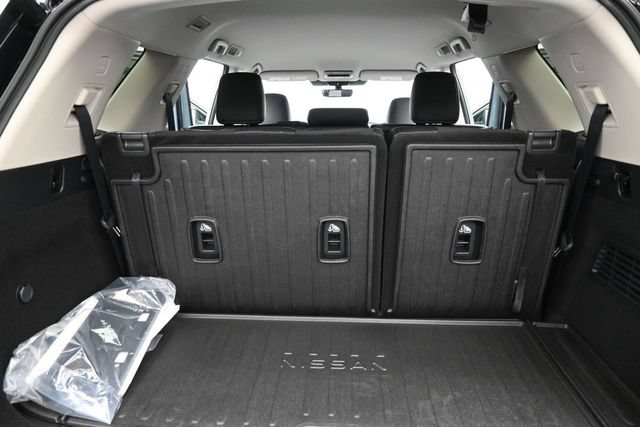 New 2026 Nissan Pathfinder SL w/ Cargo Package FWD image 29