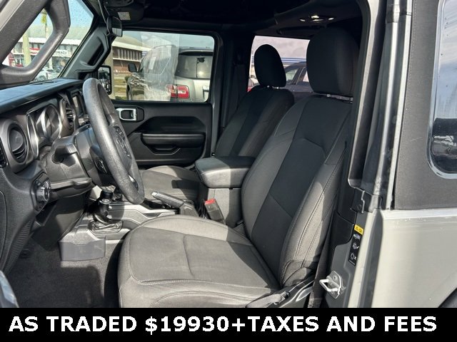 Used 2020 Jeep Wrangler Sport image 13