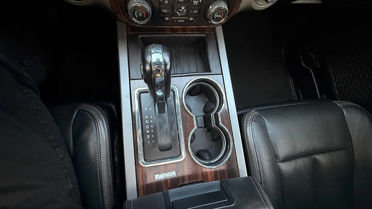 Used 2015 Ford Expedition Platinum image 22