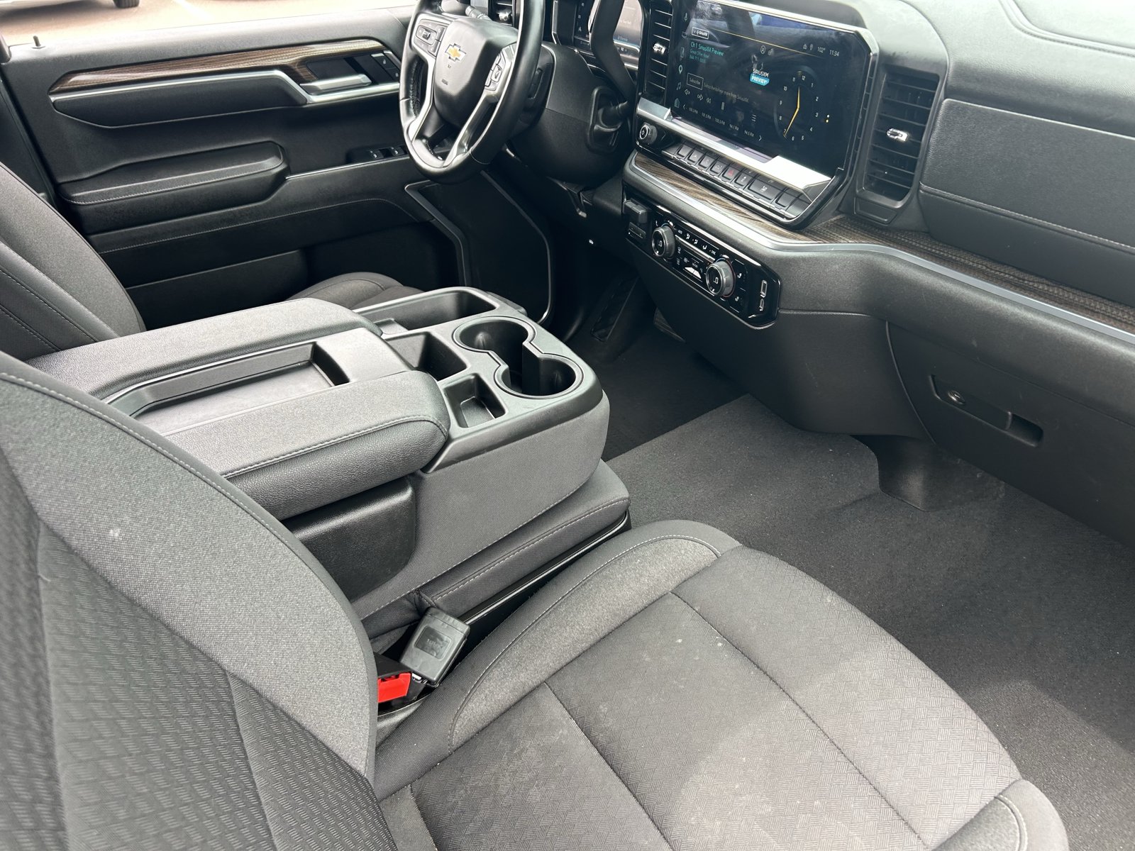 Certified 2025 Chevrolet Silverado 1500 LT RWD image 12