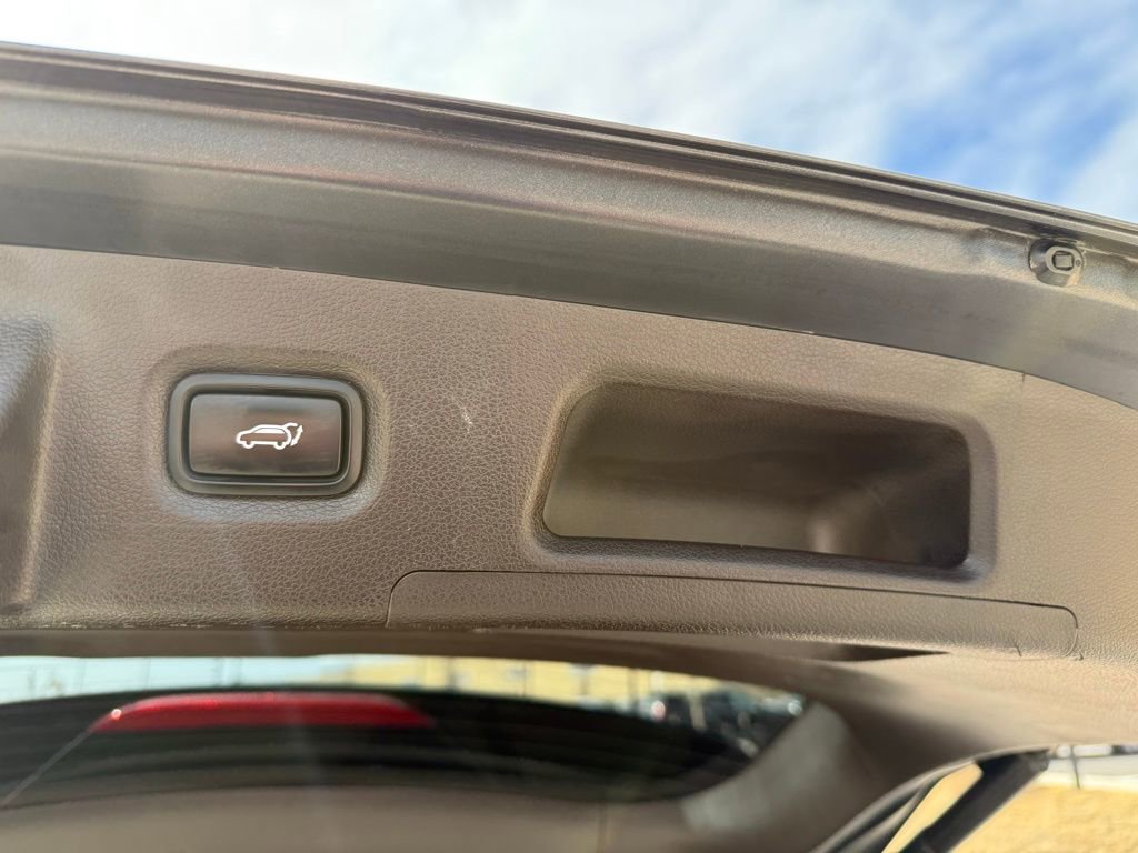 Used 2020 Hyundai Santa Fe Limited image 30