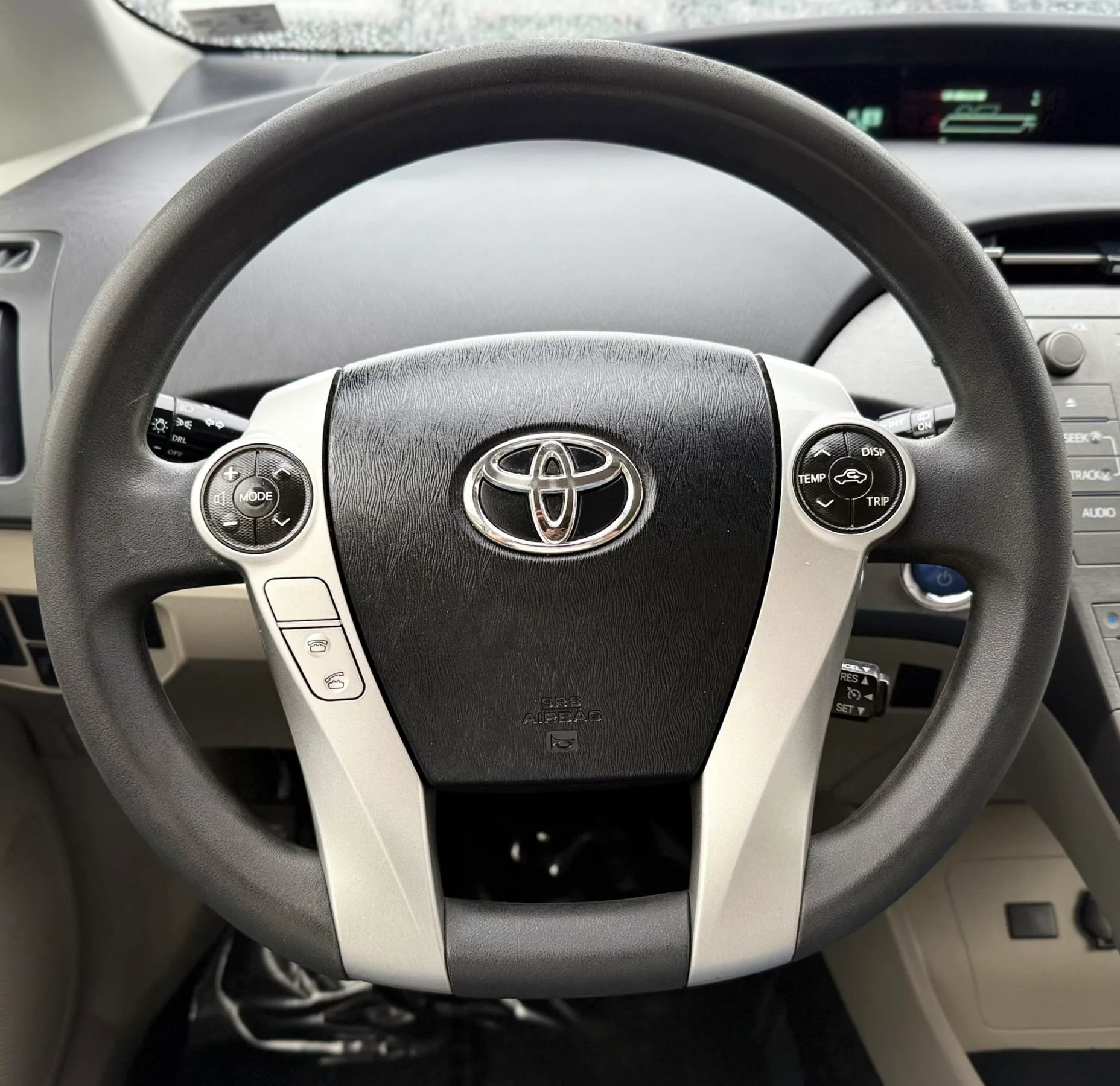 Used 2015 Toyota Prius Two FWD image 12