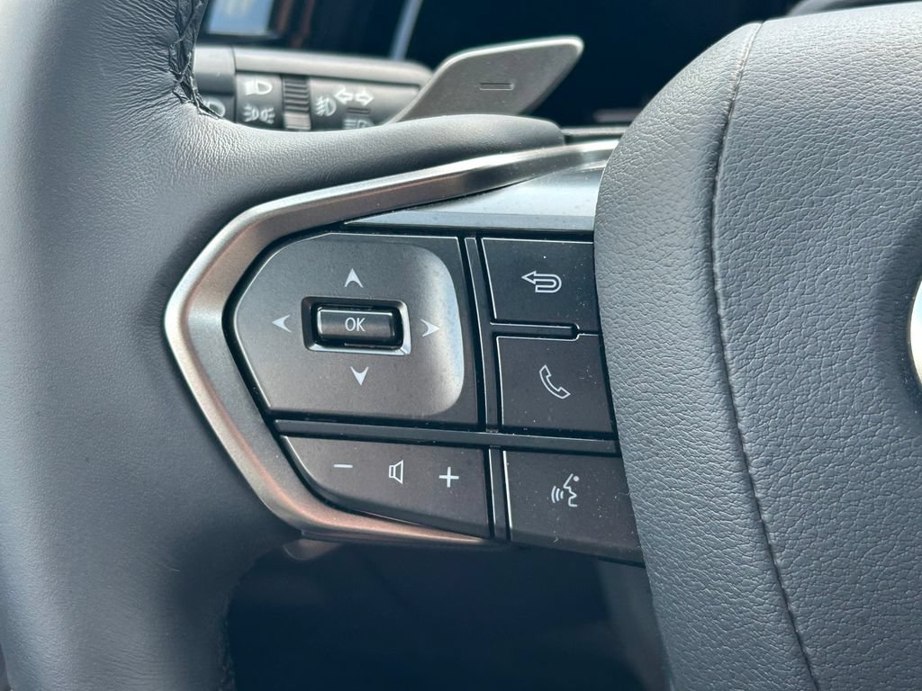 Used 2025 Lexus RX 350h w/ Convenience Package AWD/4WD image 38