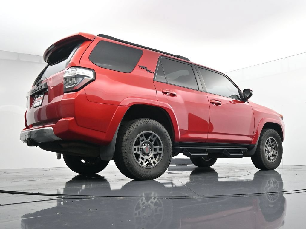 Used 2020 Toyota 4Runner TRD Off-Road Premium w/ Moonroof Package AWD/4WD image 34