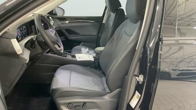 New 2026 Volkswagen Tiguan SE AWD/4WD image 12