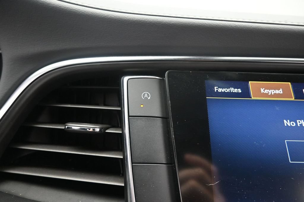 Used 2022 Buick Enclave Premium FWD image 29