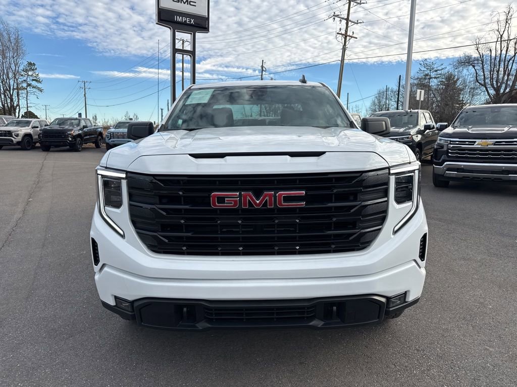 Used 2025 GMC Sierra 1500 Elevation image 8