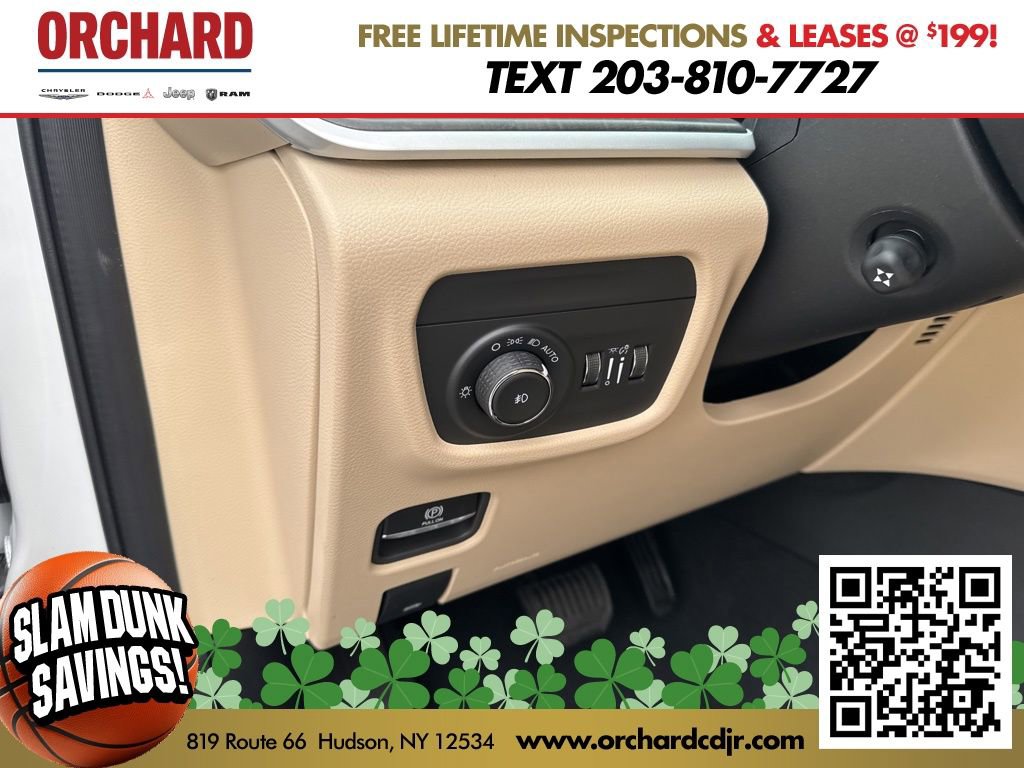 New 2025 Jeep Grand Cherokee Limited w/ Luxury Tech Group II image 19