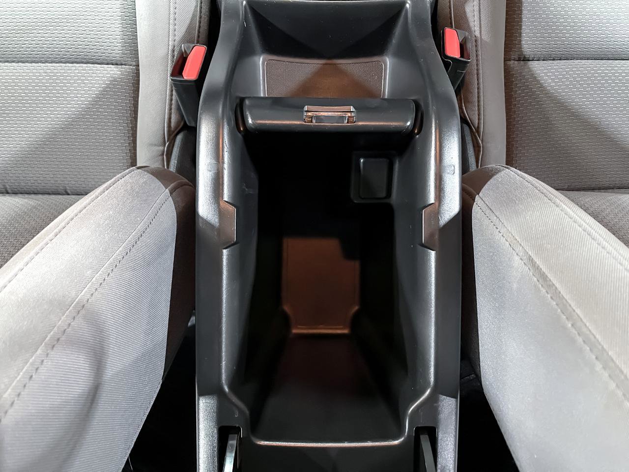 Used 2018 Chevrolet Colorado W/T w/ WT Convenience Package image 28