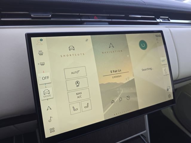 Certified 2024 Land Rover Range Rover SE image 20