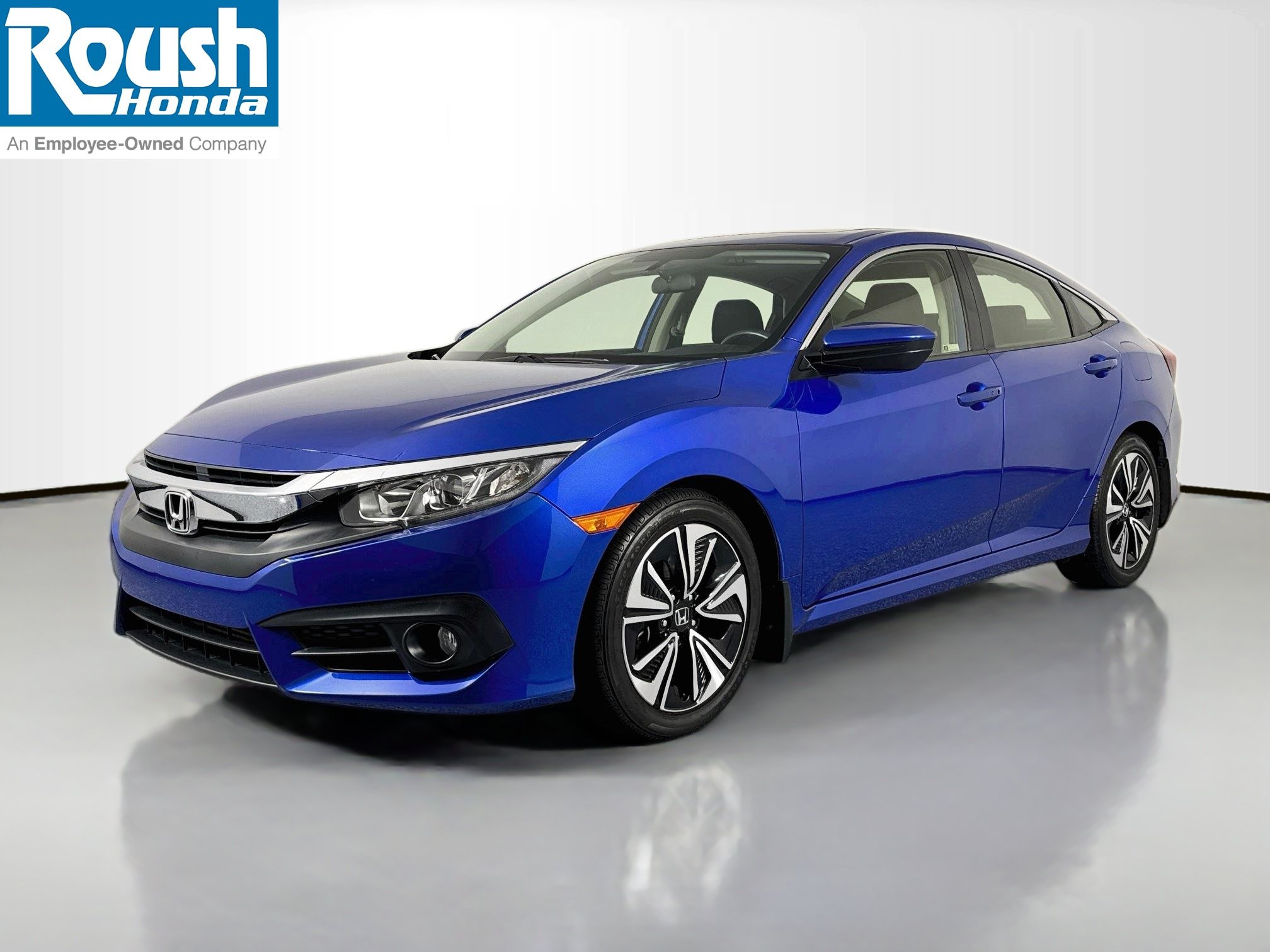 Certified 2018 Honda Civic EX-T image 1