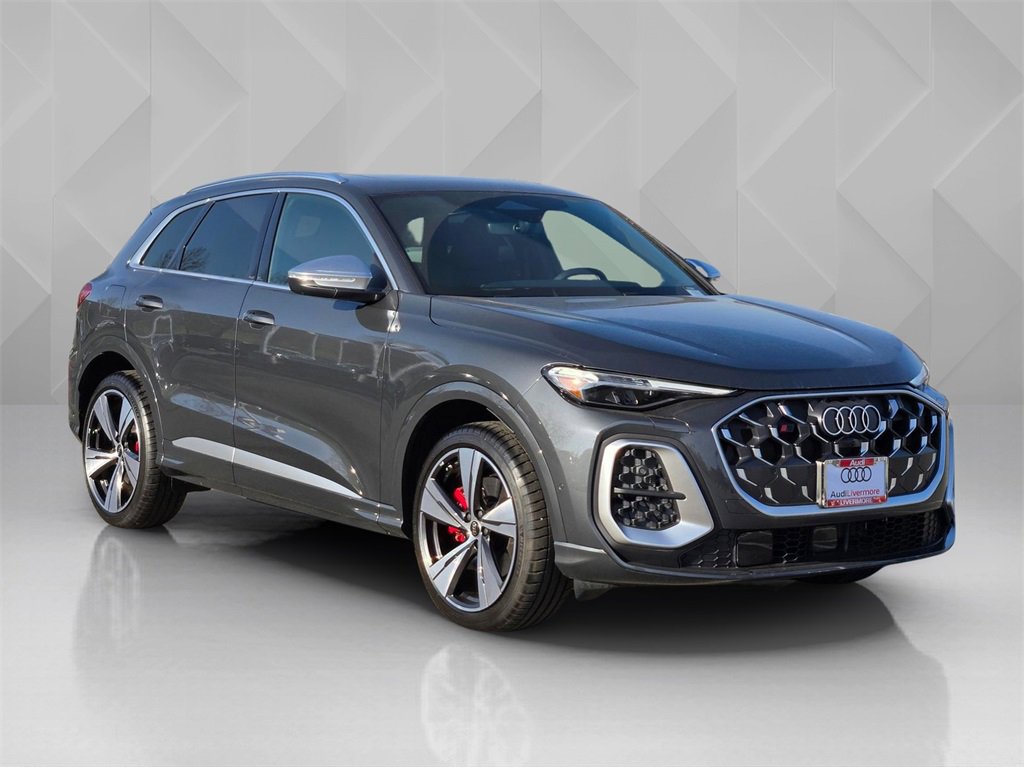 New 2025 Audi SQ5 Premium Plus image 8
