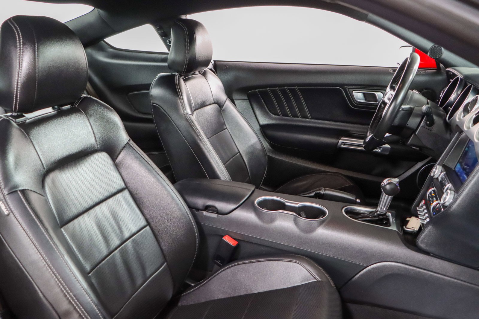 Used 2023 Ford Mustang Premium image 26